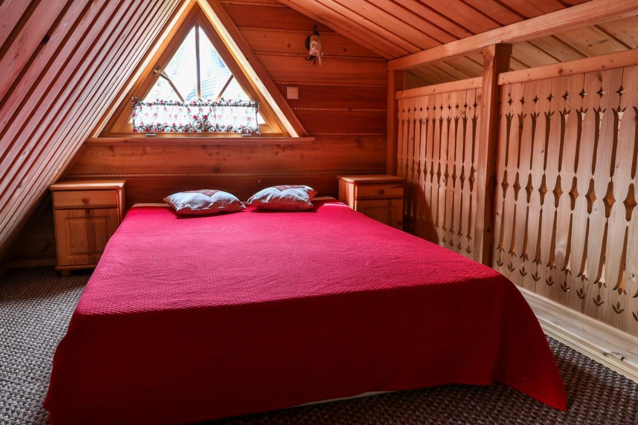 Apartament Dom Tomusik *